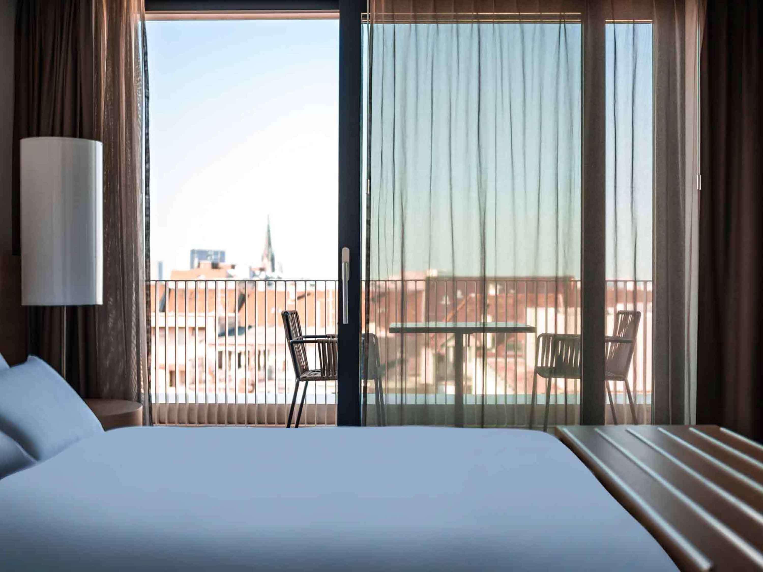 Pullman Basel Europe Hotel Buitenkant foto