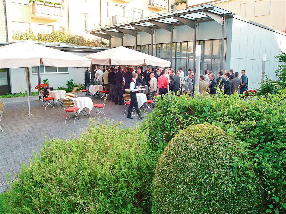 Pullman Basel Europe Hotel Buitenkant foto